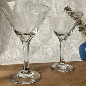 Set of Two Martini Glasses Glass Simple for Any Occasion